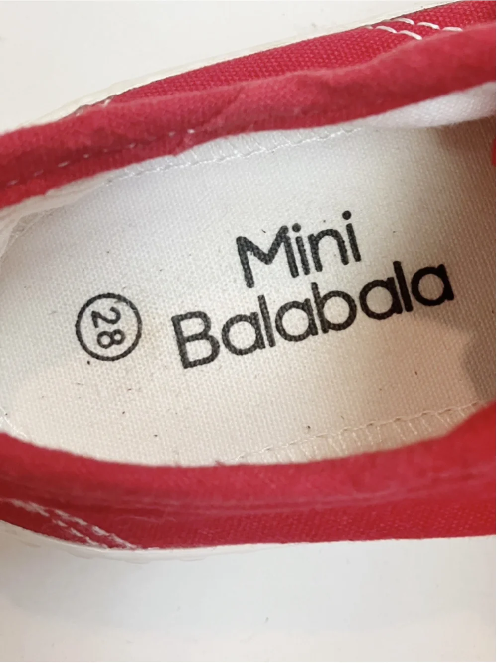 Mini Balabala Unisex Red Canvas Rubber Cap-toe Sneakers SZ 11 School Play Casual